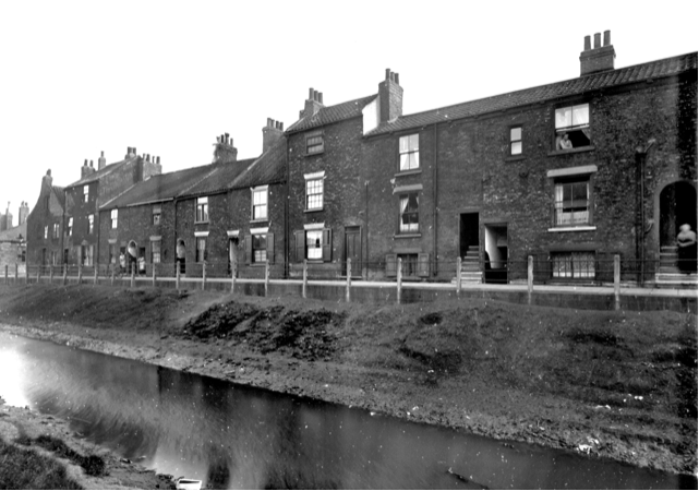 Houses built close to the Cottingham Drain
